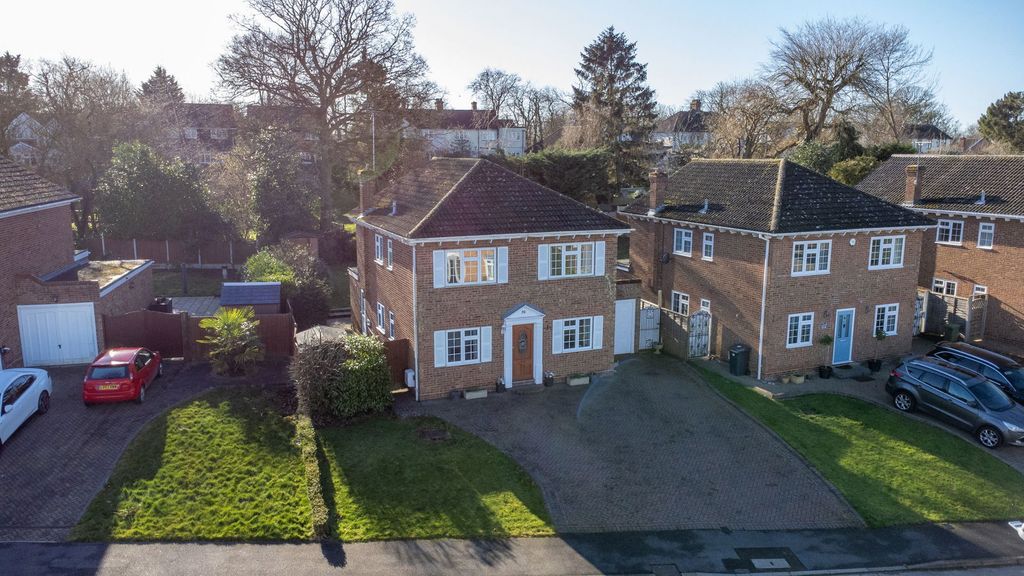 Property photo 1 of 18