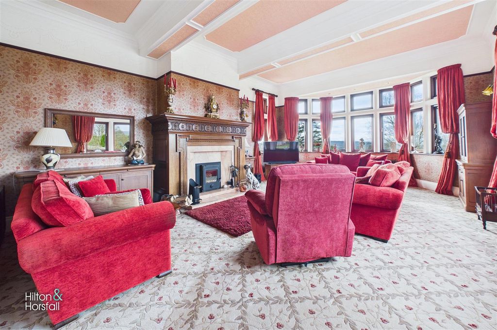 Property photo 3 of 37 Middleton Drive