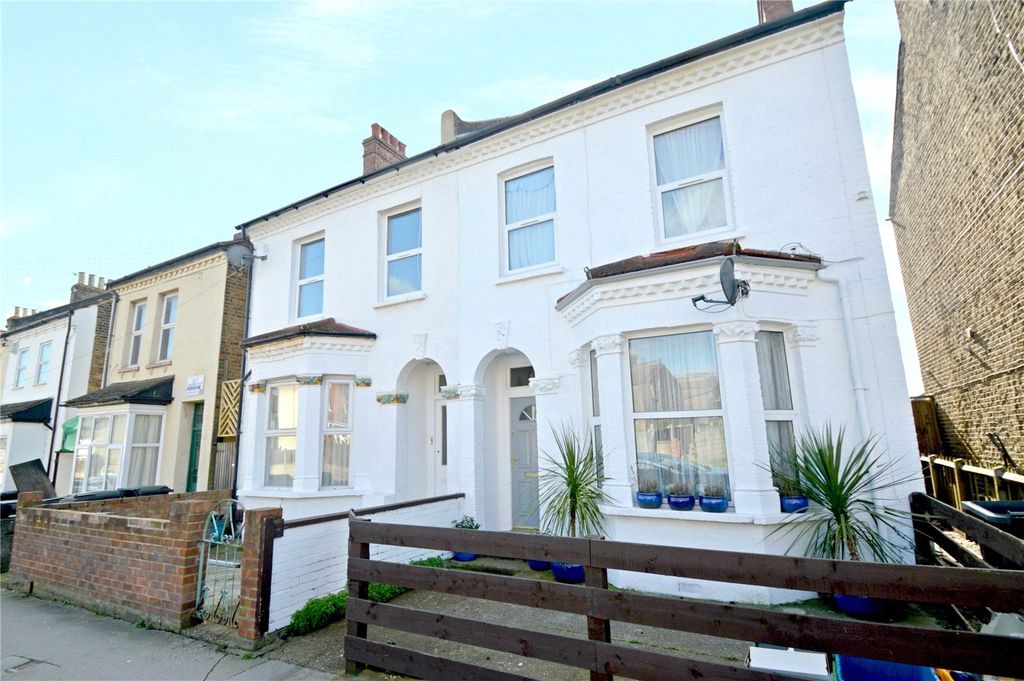 Property photo 1 of 11 Picture No. 10