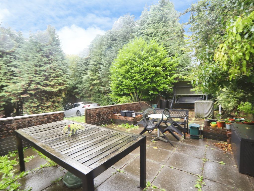 Property photo 3 of 37