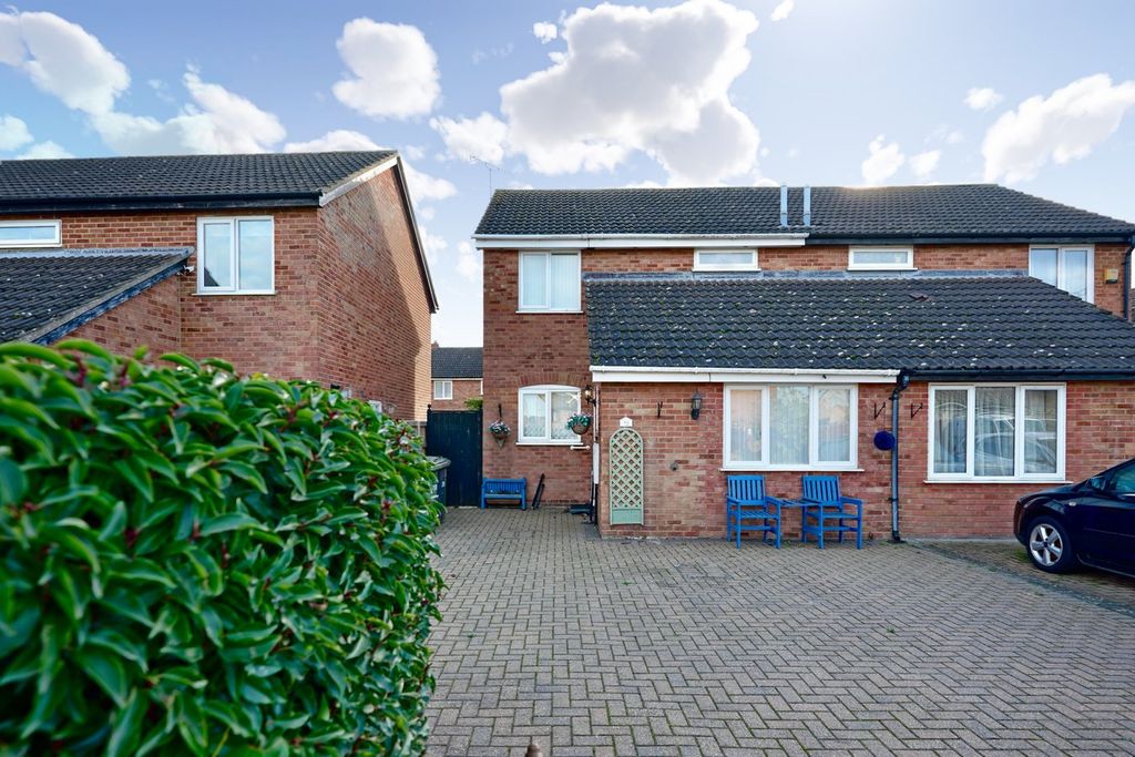 Property photo 1 of 15