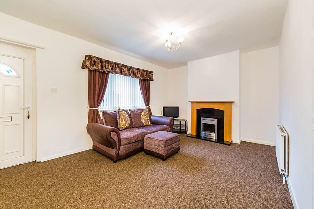 Property photo 2 of 8 Living Room
