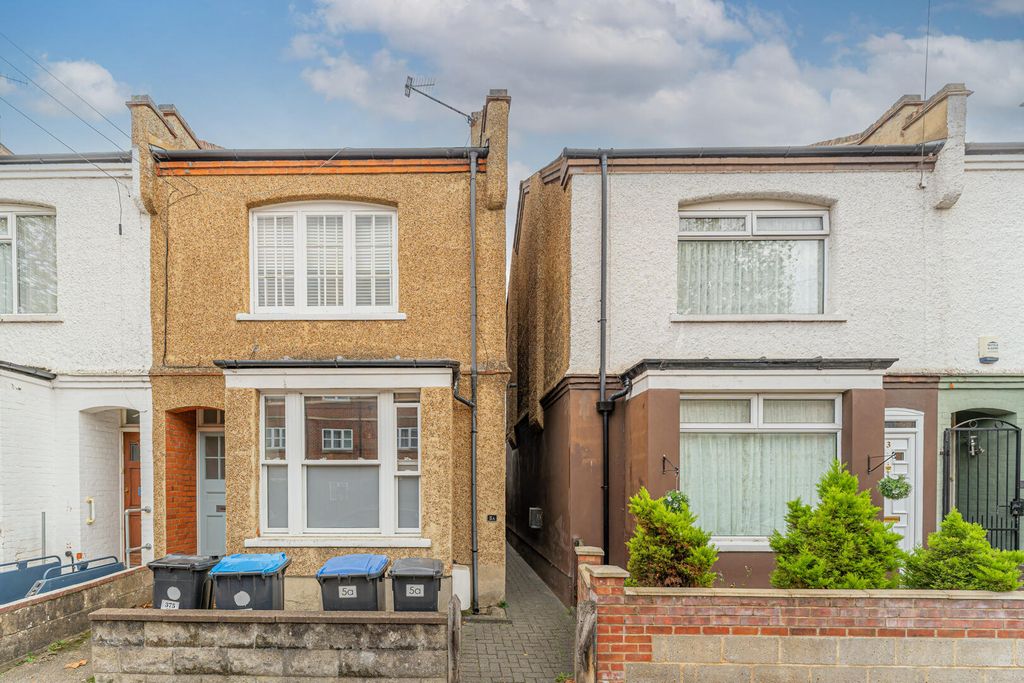 Property photo 2 of 28 Front (Exterior)