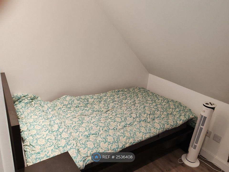 Property photo 3 of 3