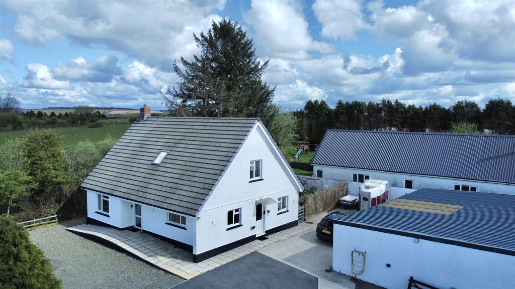 Property photo 3 of 37 Dji_Fly_20250421_152346_109_1745245461150_Photo_Op