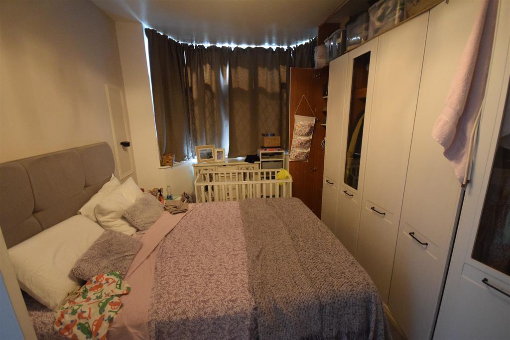 Property photo 3 of 14 Bedroom One