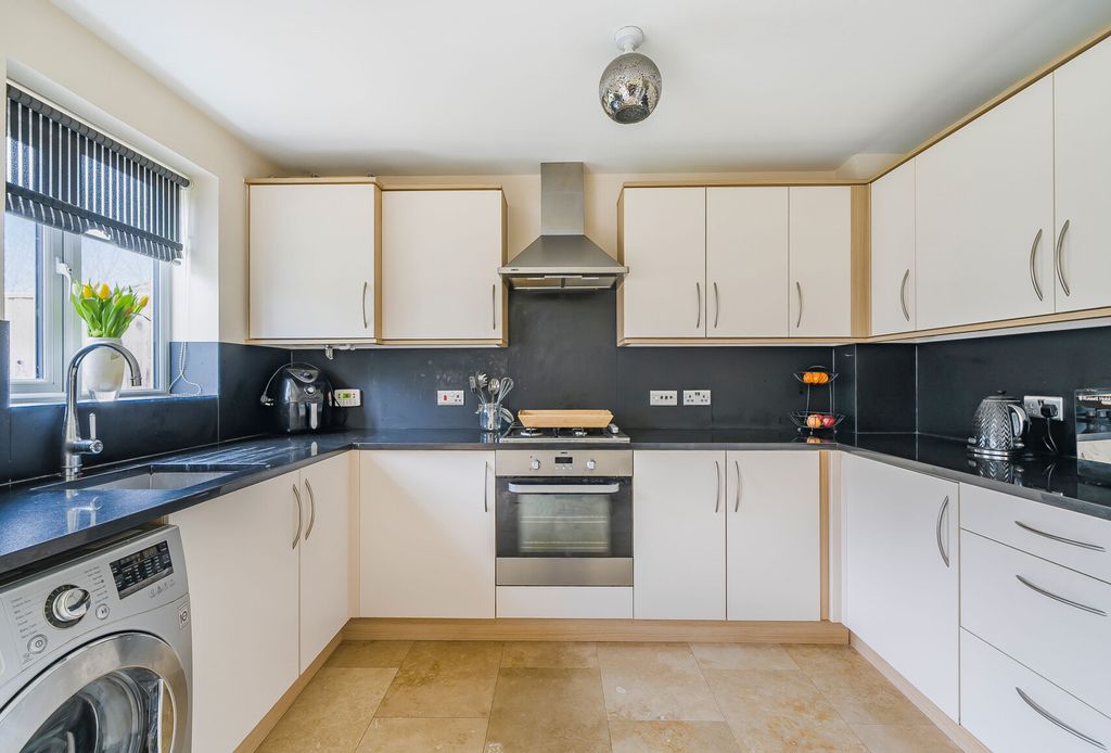 Property photo 2 of 14 1266728 (5).Jpg