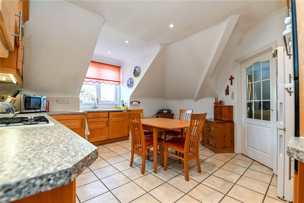 Property photo 3 of 16 Picture No. 03