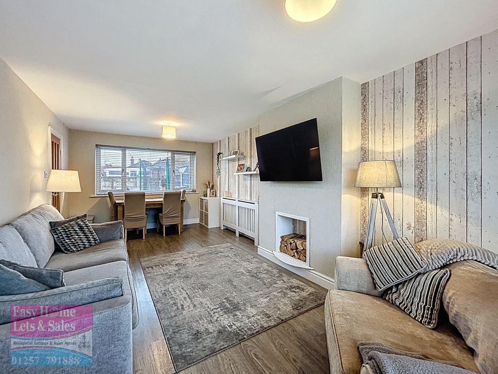 Property photo 2 of 15 Living Room