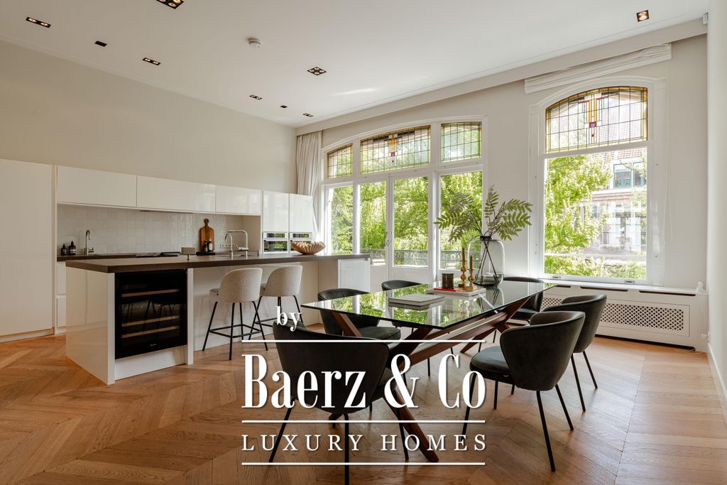 Property photo 1 of 52