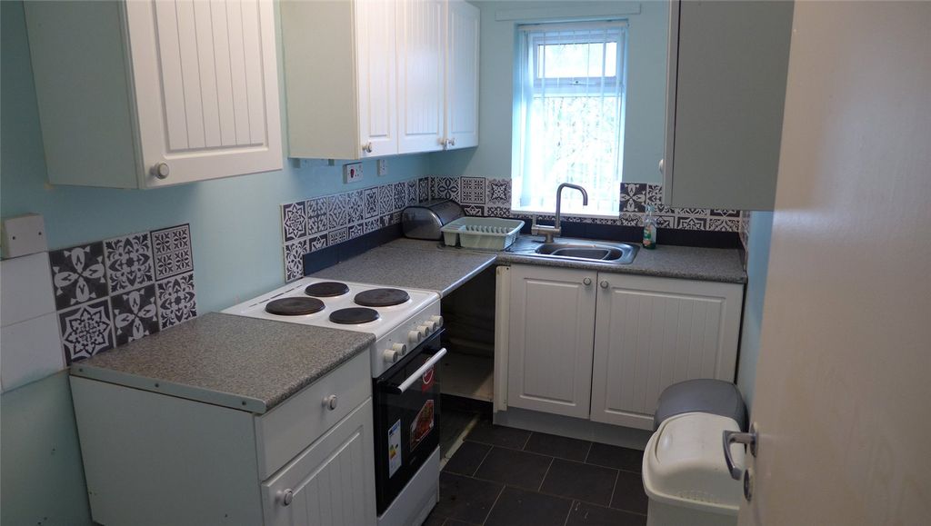 Property photo 3 of 5 Picture No. 09