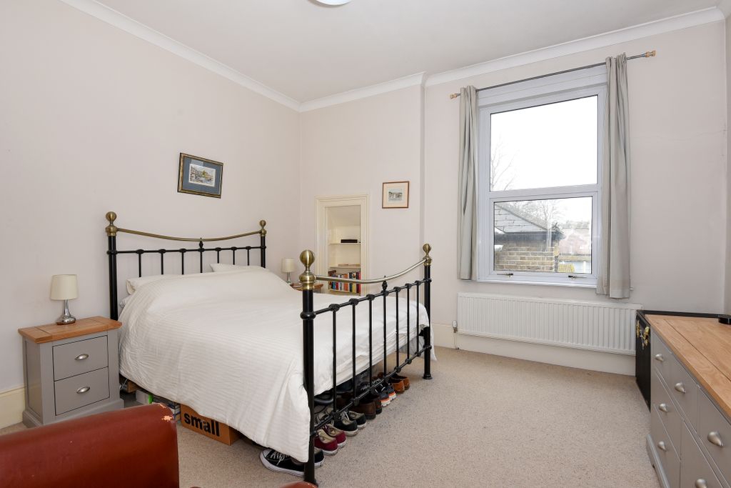 Property photo 3 of 8