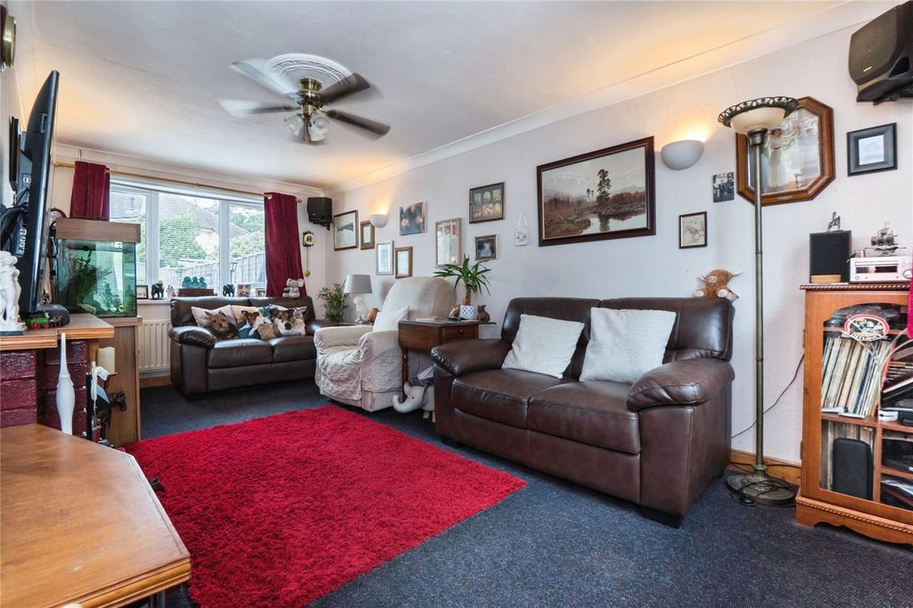 Property photo 3 of 16 Picture No. 09