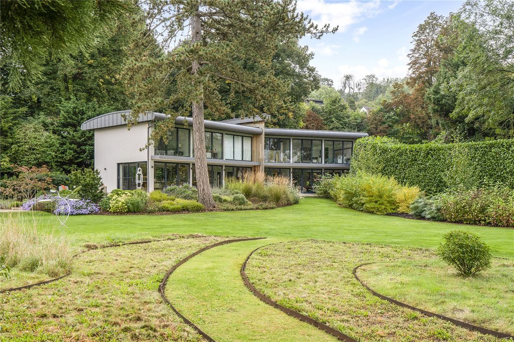 Property photo 1 of 27 External