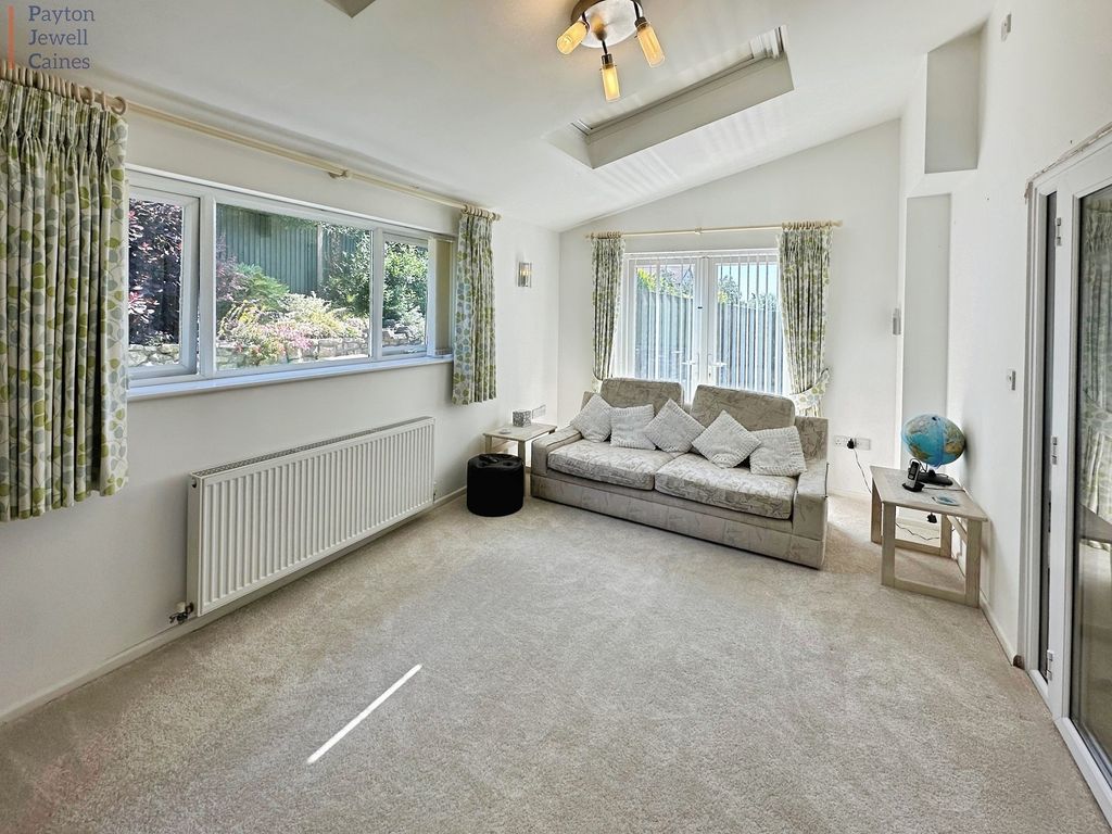 Property photo 2 of 14 Not Specified