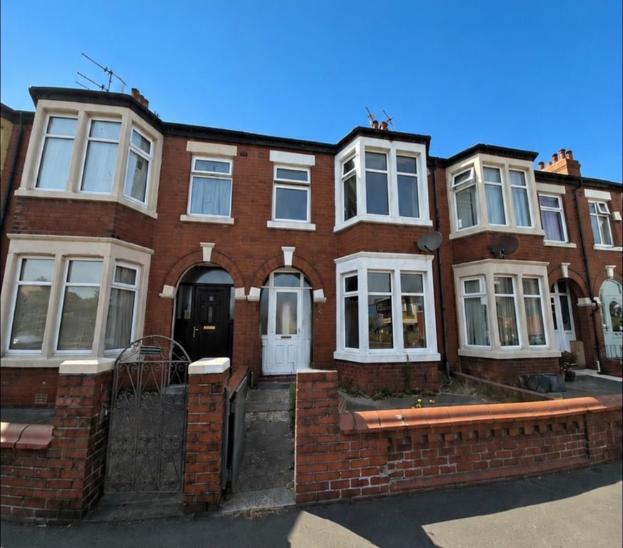 Property photo 1 of 1
