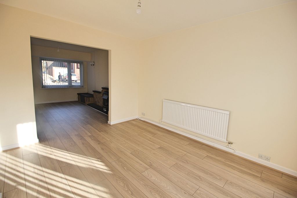 Property photo 3 of 19 Img_2930_Fotor