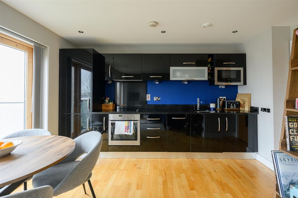 Property photo 3 of 13 Open Plan Living