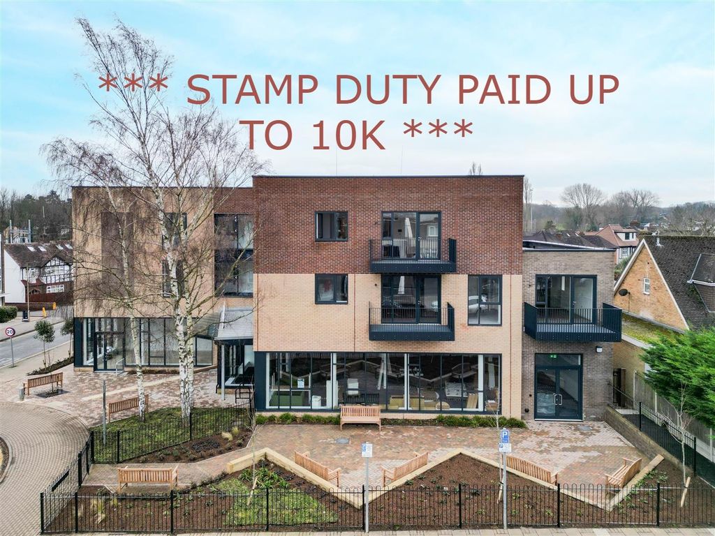 Property photo 1 of 12 Lpclzhpo7Eyomcmocuv-Dw.Jpg