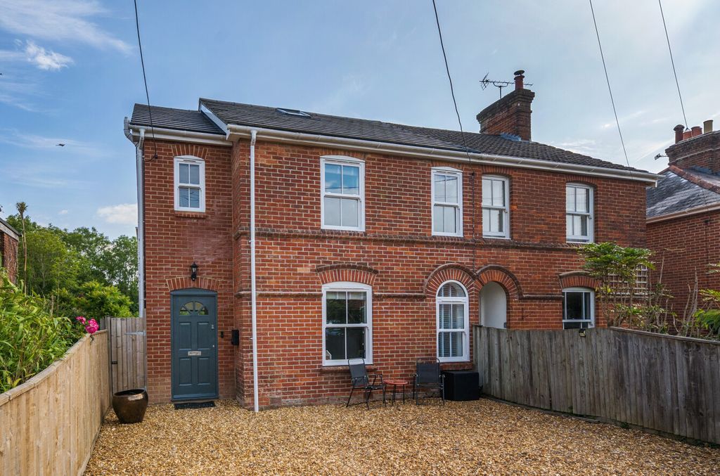 Property photo 1 of 18