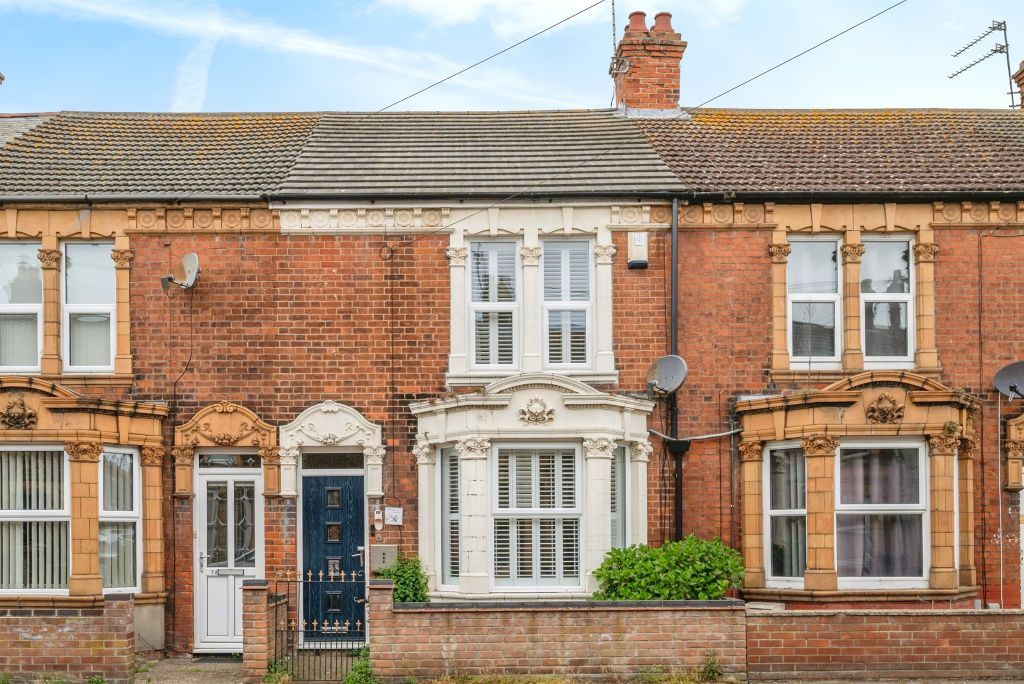 Property photo 1 of 17
