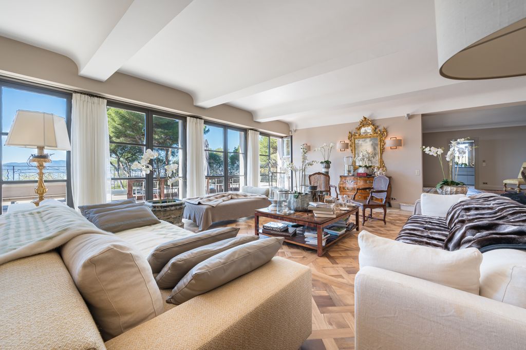 Property photo 3 of 29