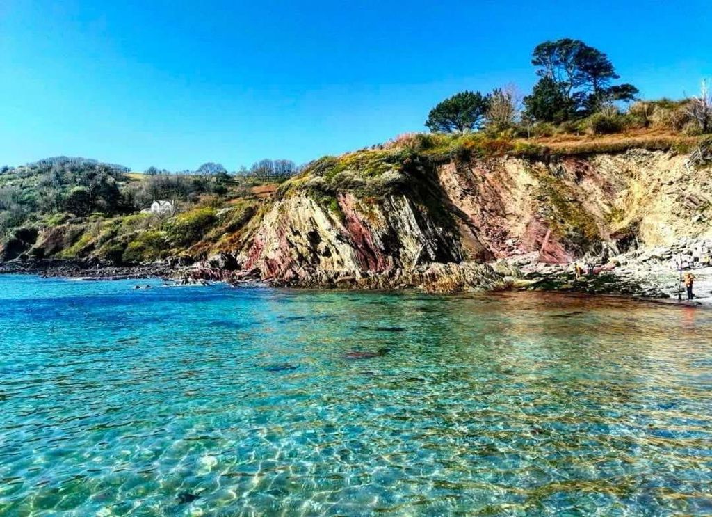 Property photo 2 of 6