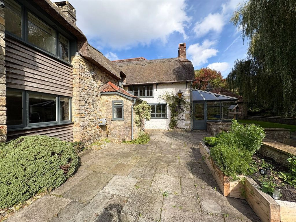 Property photo 3 of 25 Picture No. 36