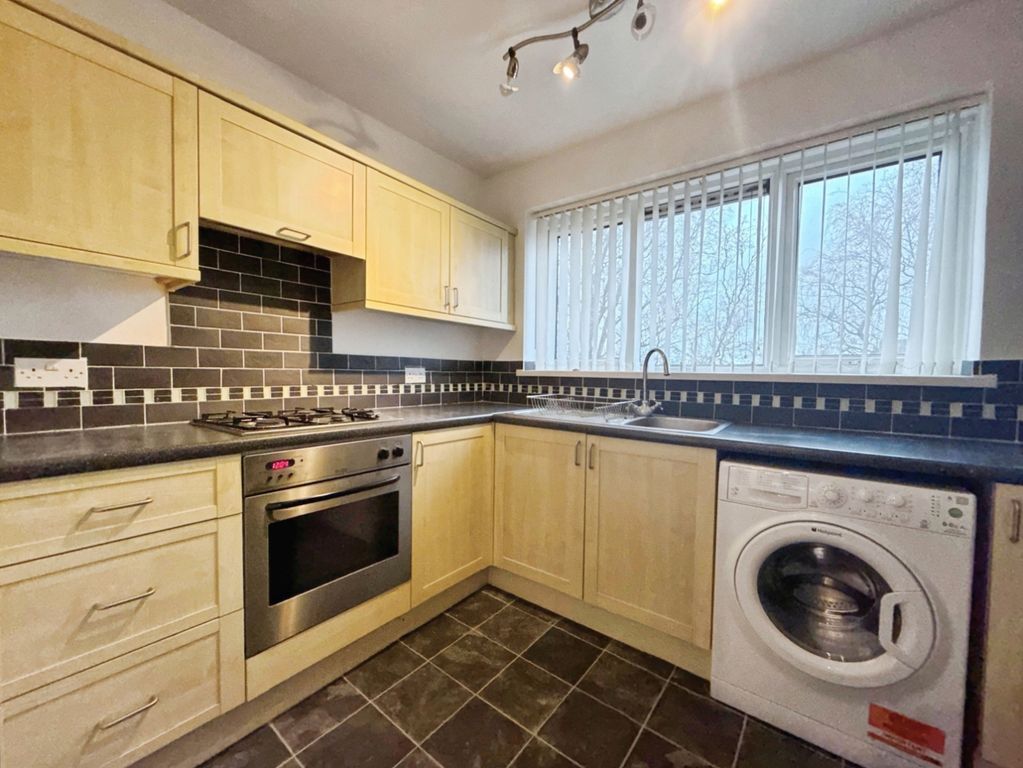 Property photo 2 of 11 Pbox-Img.Jpg