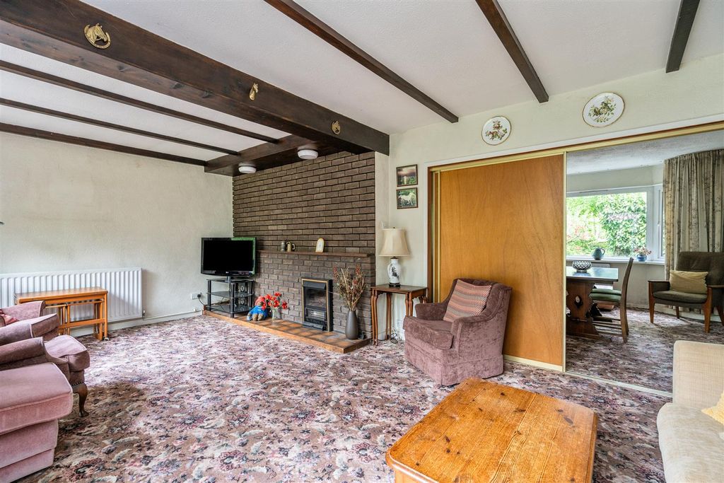 Property photo 3 of 17 Fallowlea_11.Jpg
