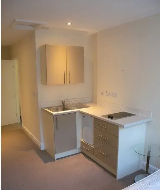 Property photo 1 of 4
