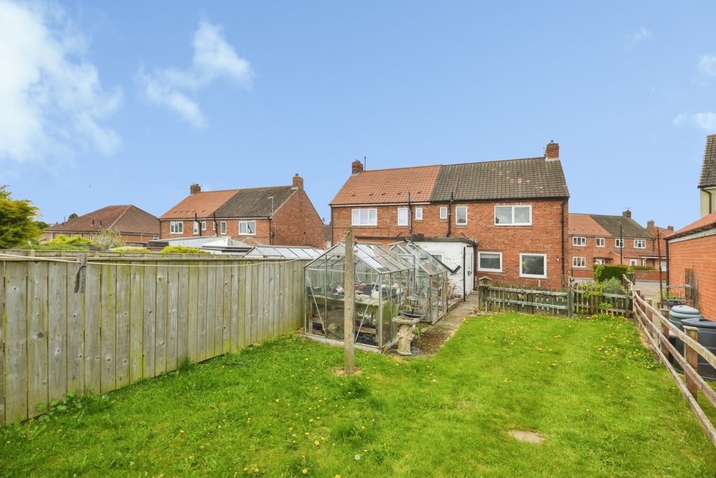 Property photo 2 of 16 Dsc_1438 - Copy