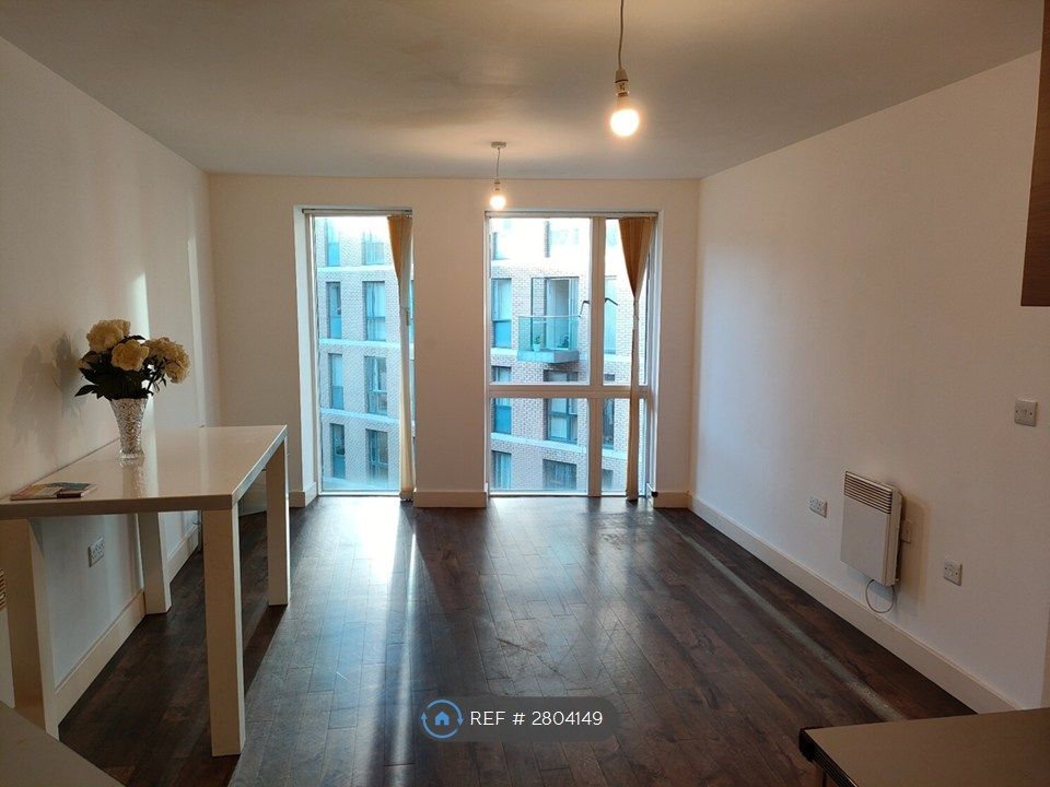 Property photo 2 of 6