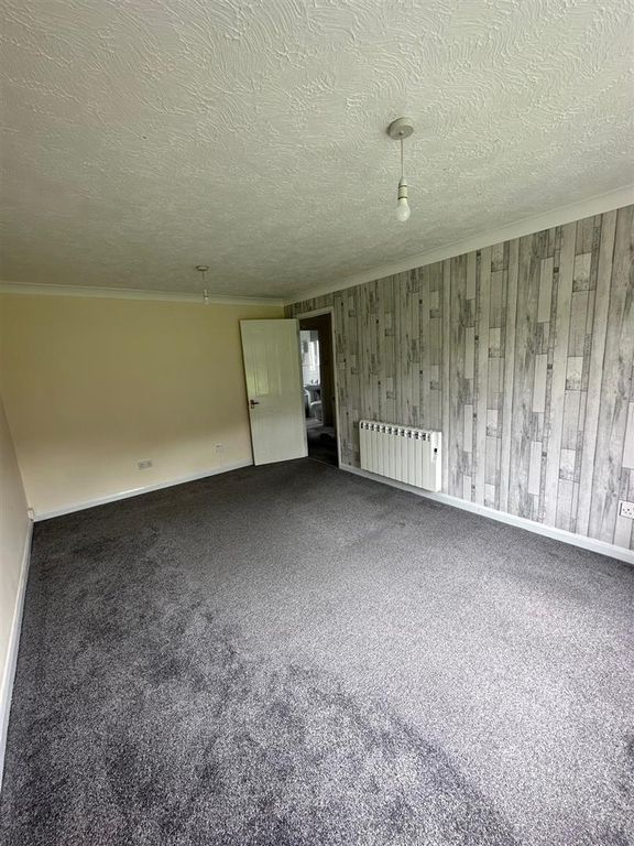 Property photo 3 of 7 Pic 2.Jpg