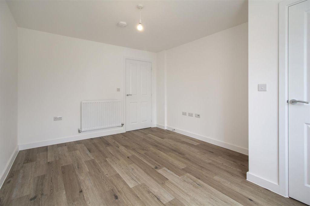 Property photo 3 of 20 Img_8482.Jpg