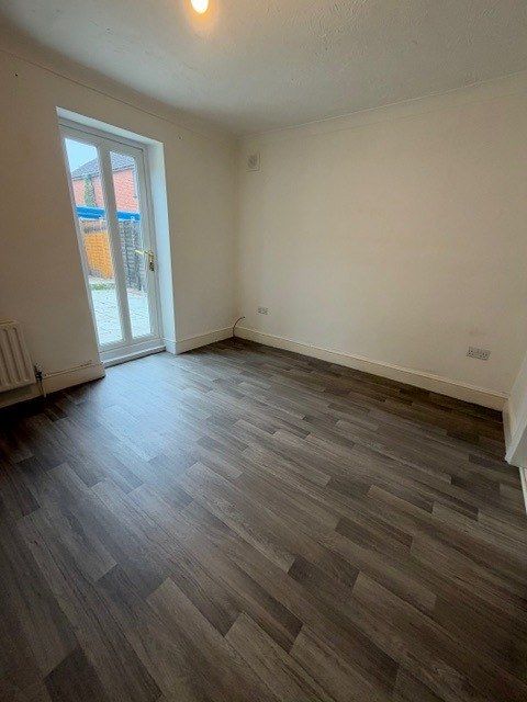 Property photo 3 of 12 2