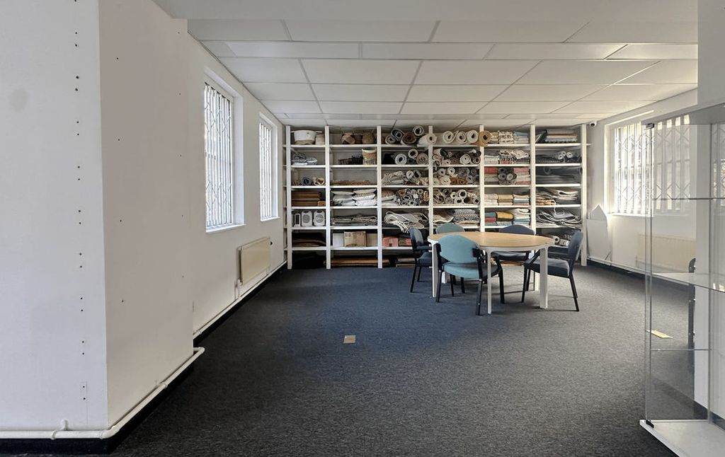 Property photo 2 of 11 Image 2