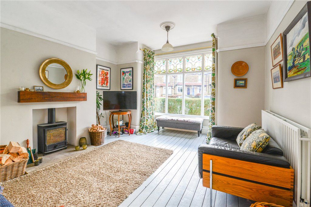 Property photo 2 of 25 Lounge