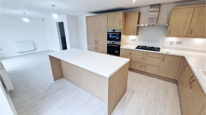 Property photo 3 of 25 Photo 3