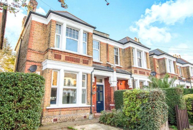 Property photo 1 of 14 External