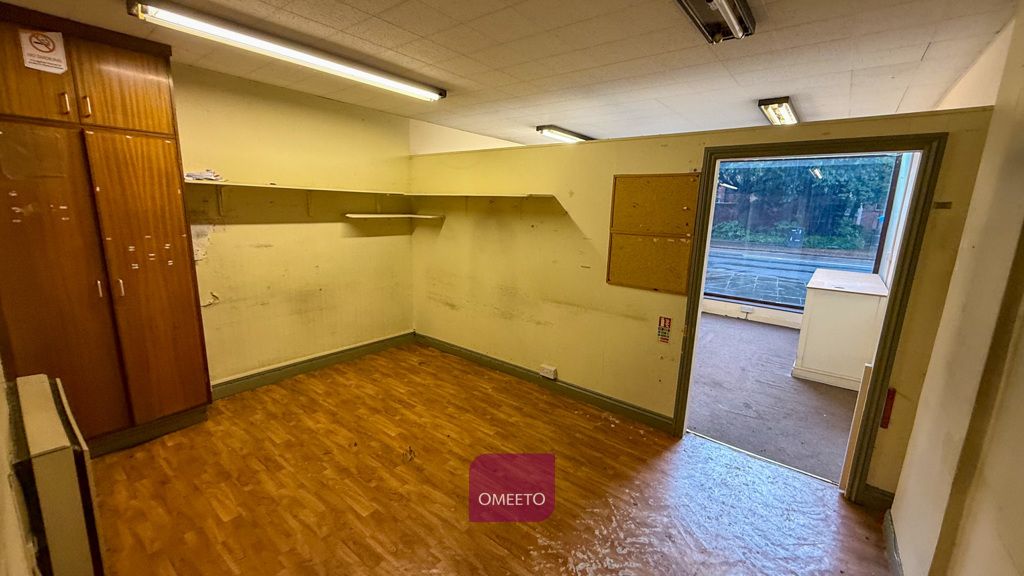 Property photo 3 of 6 City Centre Retail