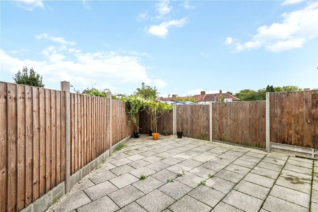 Property photo 3 of 8 Picture No. 09