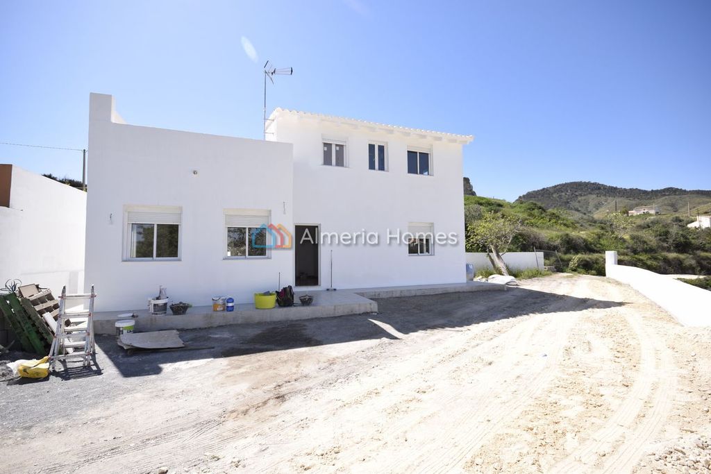 Property photo 1 of 26