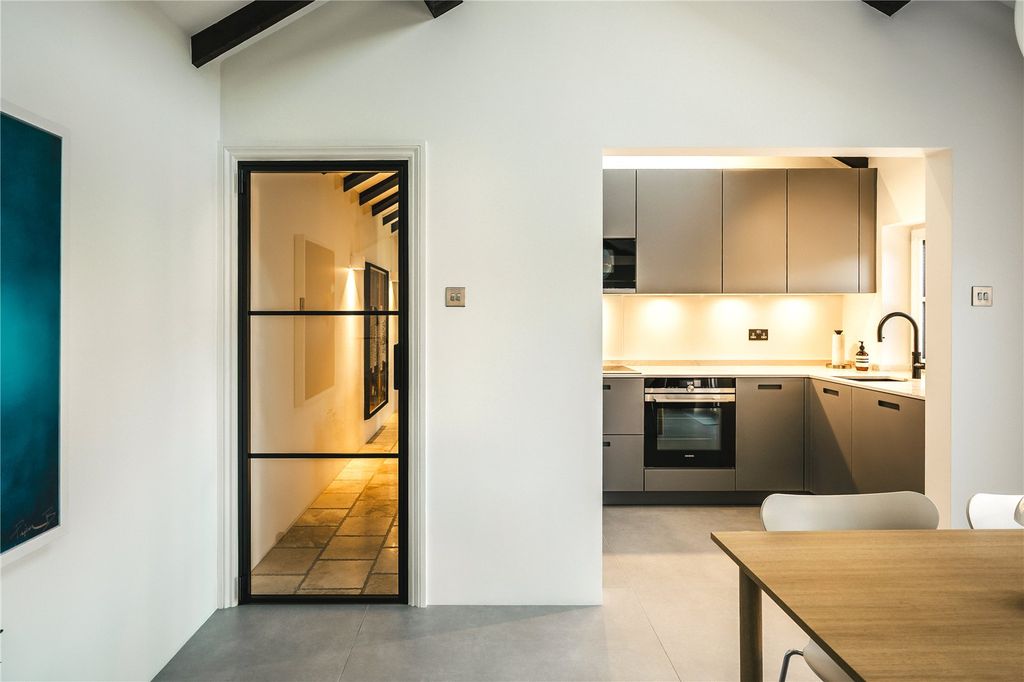 Property photo 1 of 18 Picture No. 17