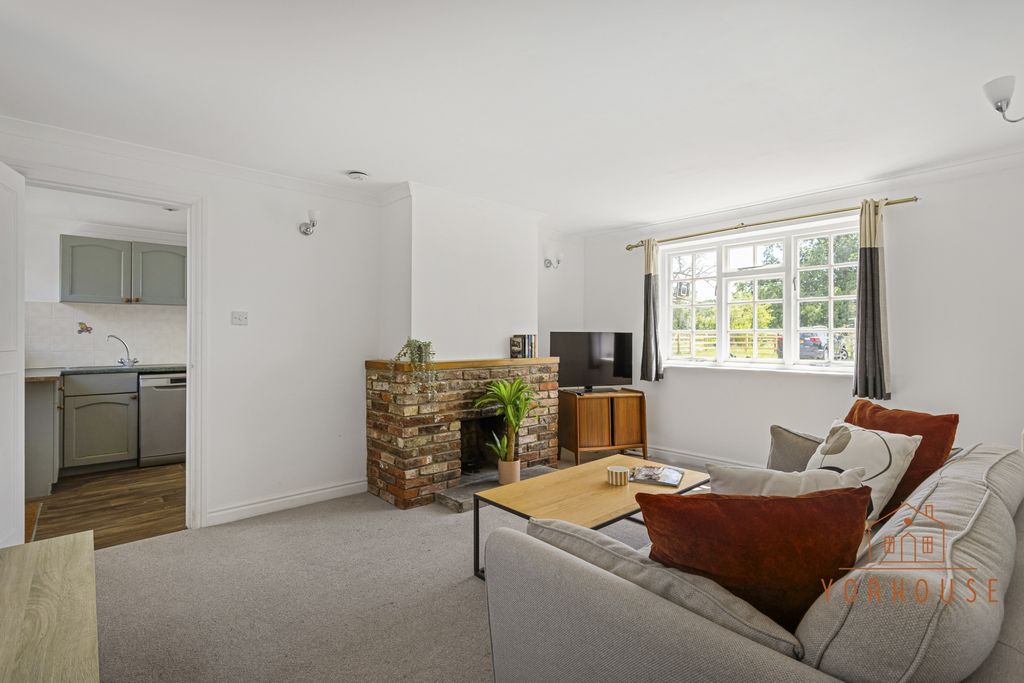 Property photo 1 of 11 13_Claxton_Grange__7
