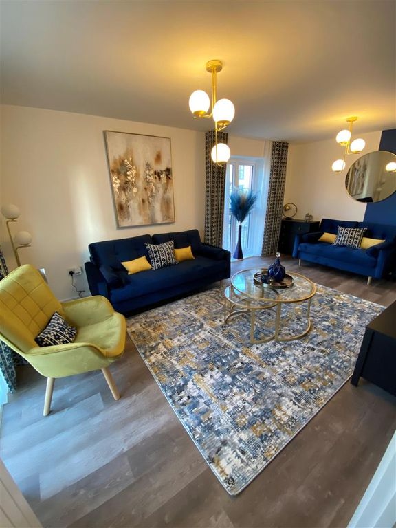 Property photo 2 of 11 Living Area 2.Jpg