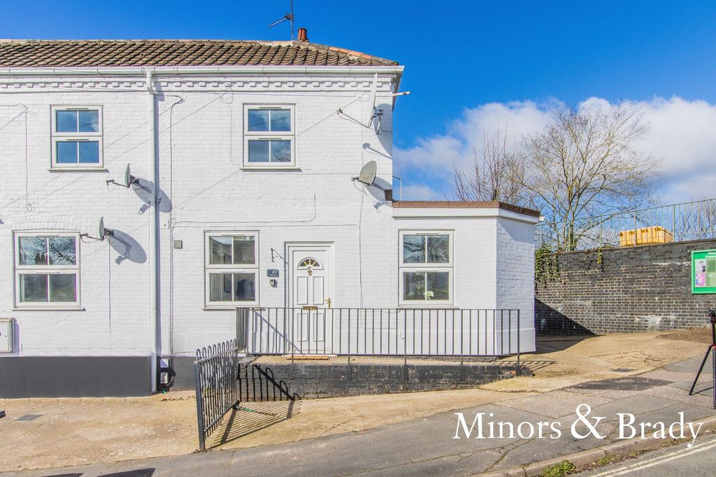 Property photo 1 of 10