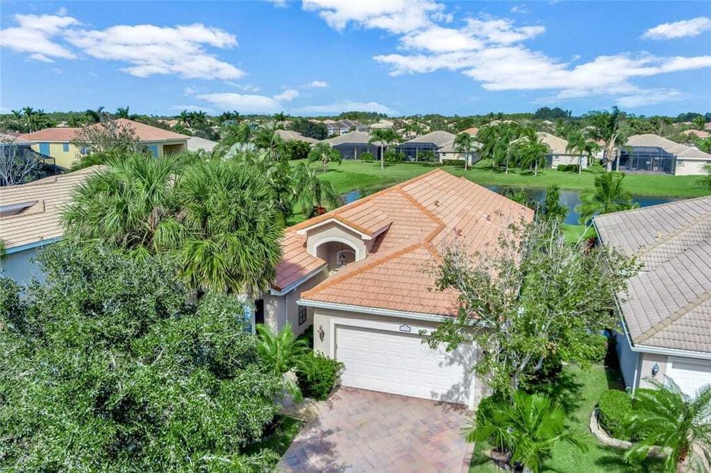 Property photo 1 of 31