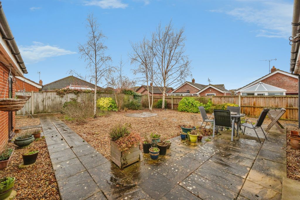 Property photo 3 of 16