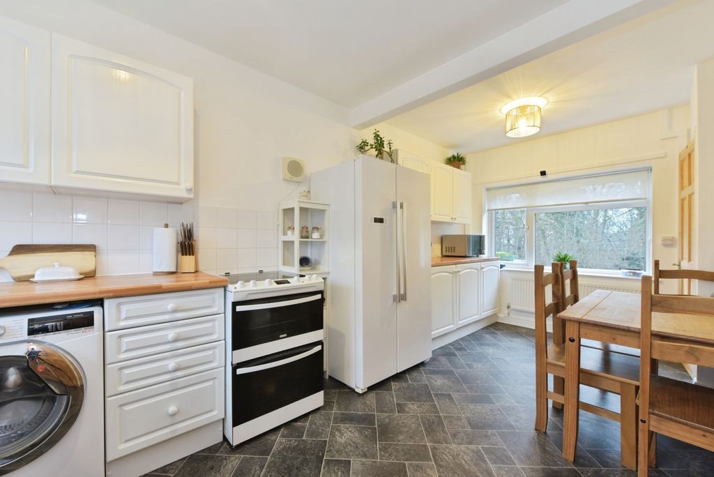 Property photo 3 of 16 Pbox-Img.Jpg